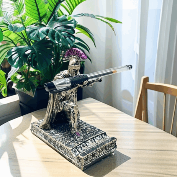 Resin Kneeling Roman Knight Statue - Executive-Style Pen Stand & Mobile Phone Holder | Unique Home Decor, Car Ornaments & Gift Idea for Collectors, Anime Fans, Holidays (Christmas, Halloween)